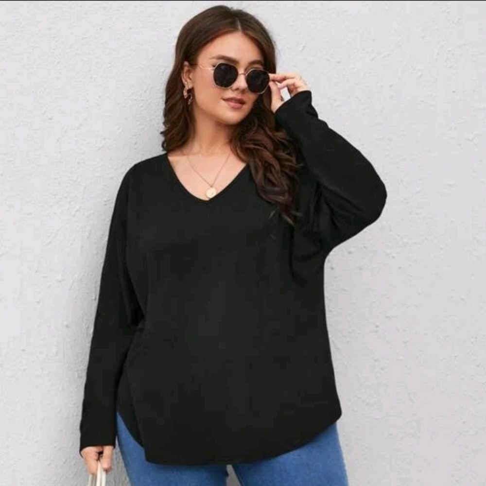 Long Sleeve V-Neck - Picture 5 of 9